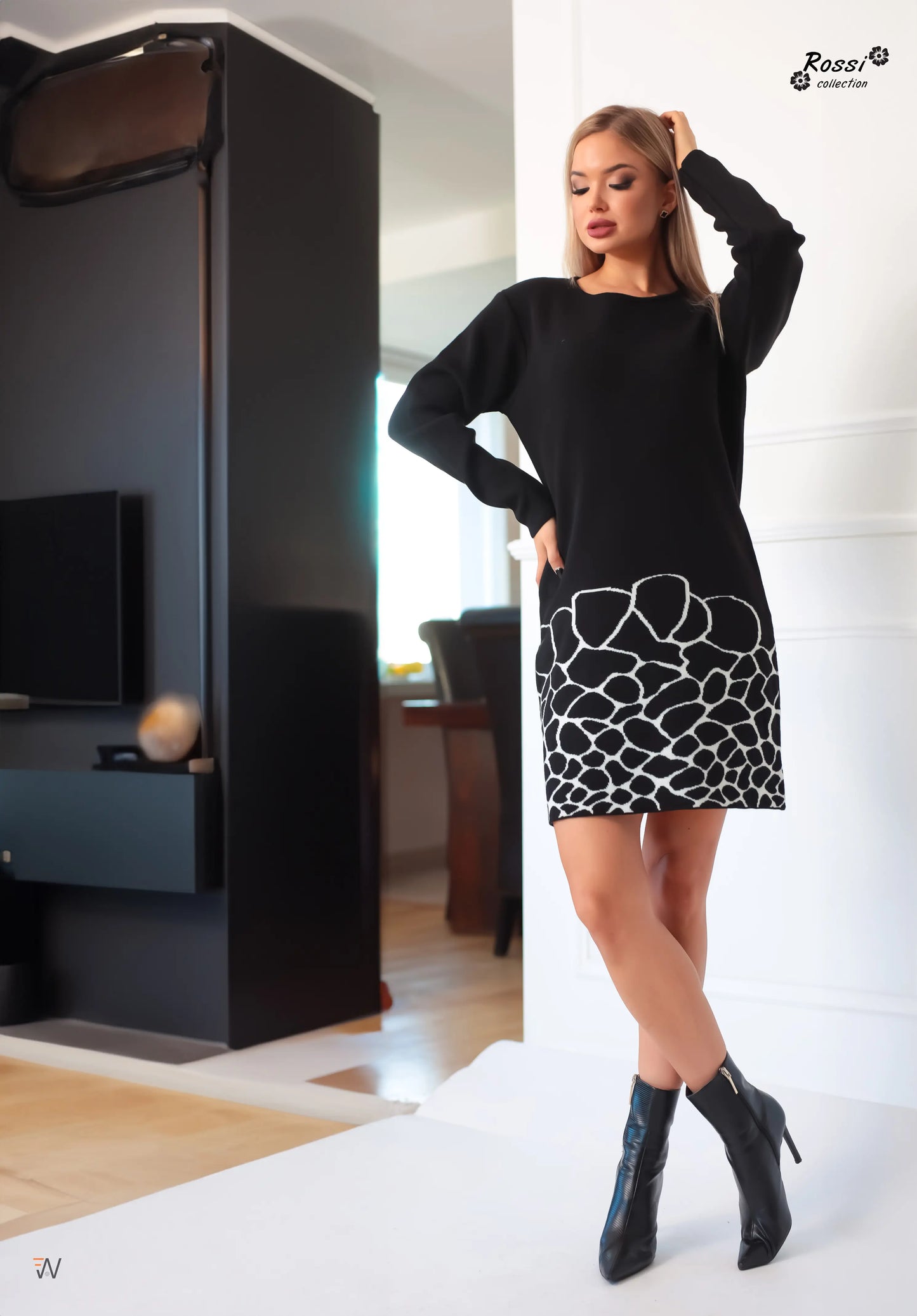 Long-sleeve Sara dress styled with a casual look.